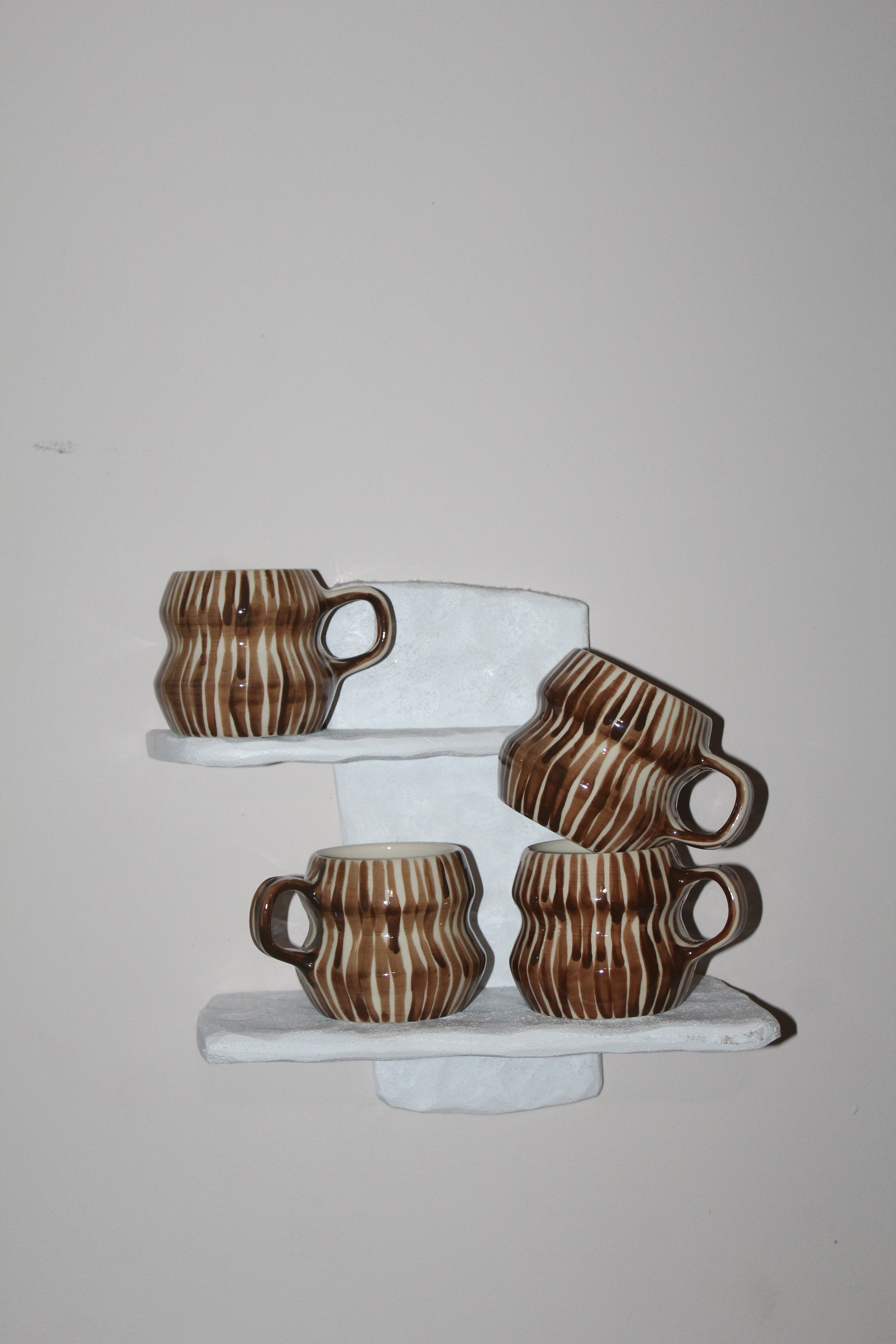 Finger Loop Striped Mug